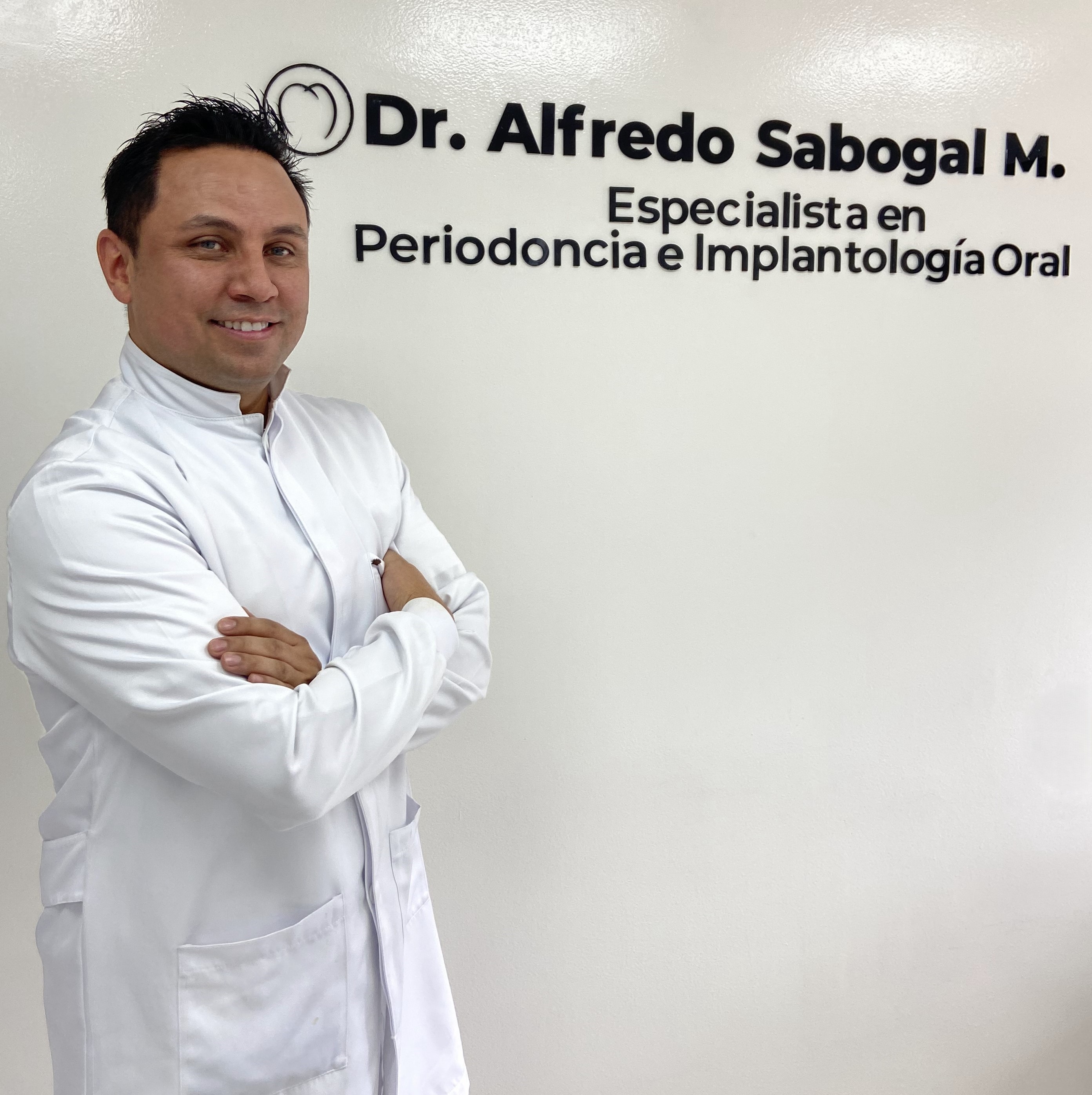 Dr. Alfredo Sabogal